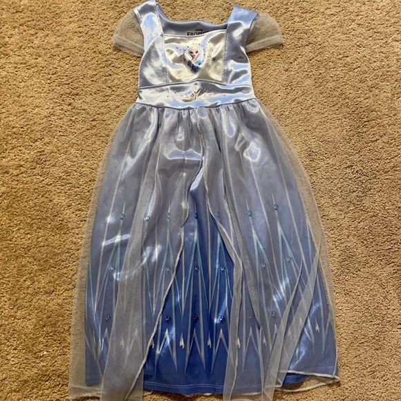 Disney 4T - Anna and Elsa night gowns